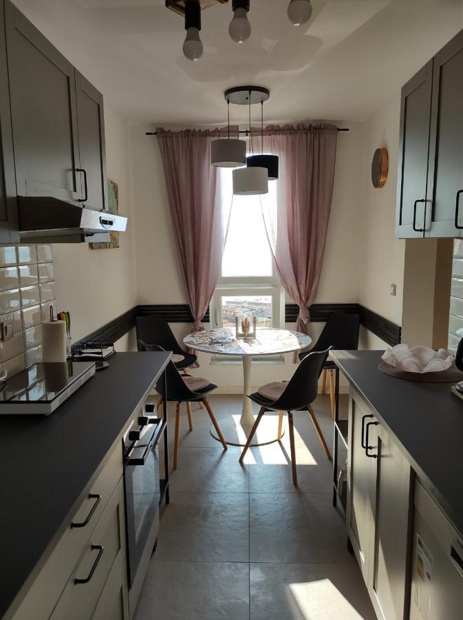 Alba Opatija Apartamento Exterior foto